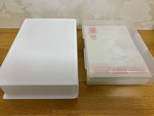 年賀状は1年分だけをセリアで買ったケースに保管 窓際にゃんこのゆるい終活 年賀状は1年分だけをセリアで買ったケースに保管 窓際にゃんこのゆるい終活