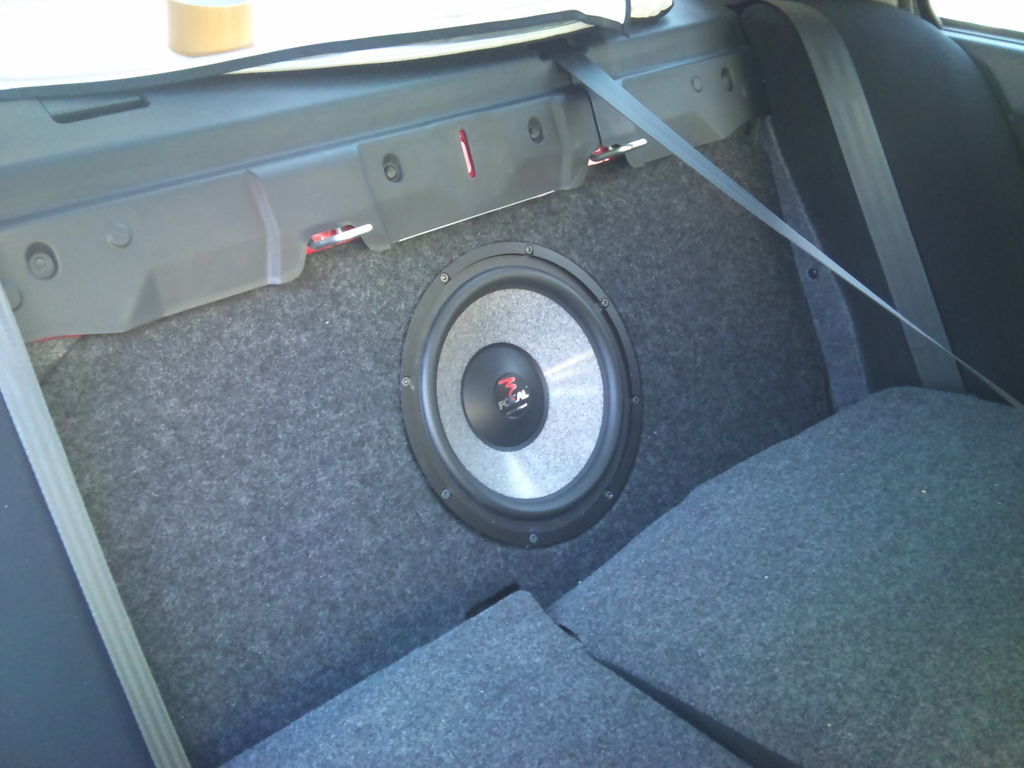 ギャランフォルティス da px1にウーファー取付 スーパーオートバックスかわさき ブログ Real C Style カスタム日記 ギャランフォルティス da px1にウーファー取付 スーパーオートバックスかわさき ブログ Real C Style カスタム日記
