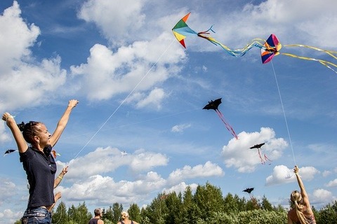 kite-2173917_640