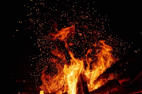 tengyart-OEUDX2oT8hU-unsplash