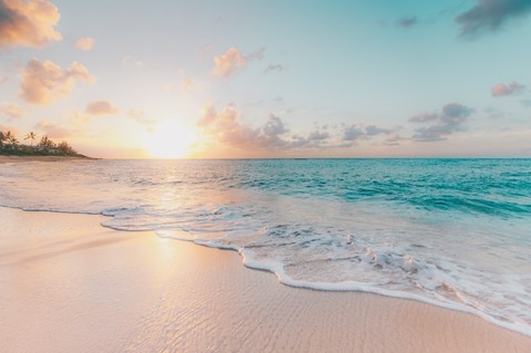 sean-oulashin-KMn4VEeEPR8-unsplash (1)