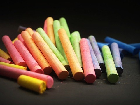 chalk-1869492_640