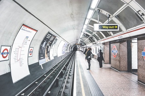 tube-1209419_640