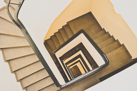 staircase-4243770_640