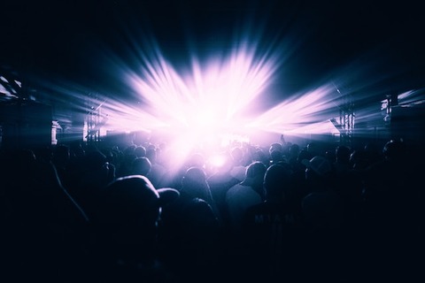 andre-benz-FhdC7RGb5Yg-unsplash