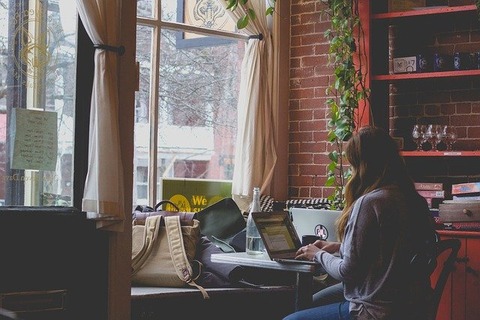 laptop-2569306_640