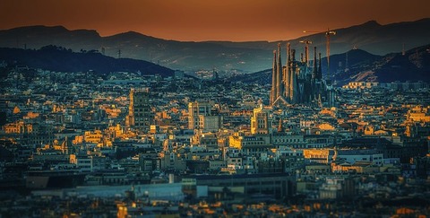 barcelona-3226639_640