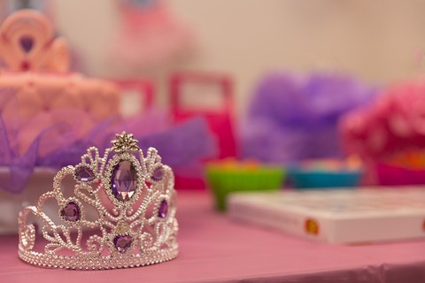 crown-2526570_640
