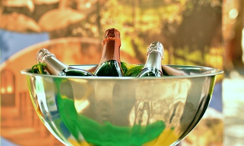 champagne-3190090_640