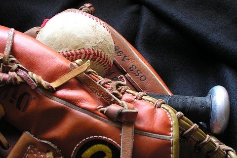 baseball-1354946_640