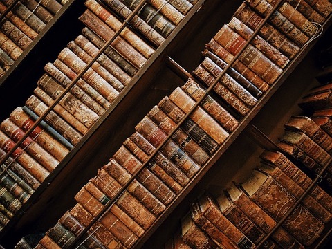 books-1866844_640