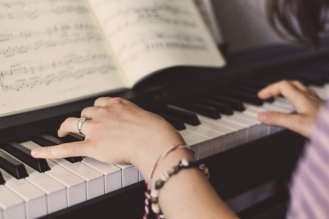 piano-5353974_640