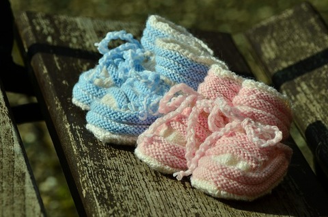 baby-shoes-1514007_640