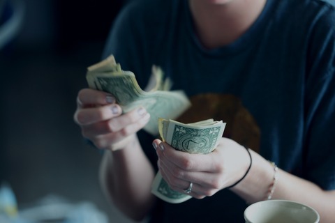 sharon-mccutcheon--8a5eJ1-mmQ-unsplash (1)