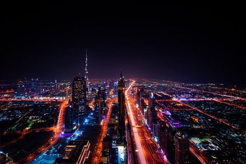 dubai-1767540_640