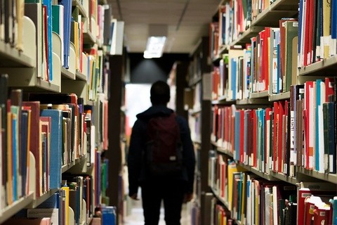 library-922998_640