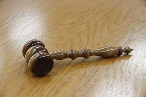 gavel-1017953_640