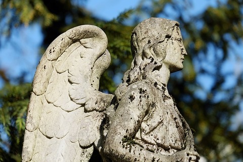 angel-3181845_640