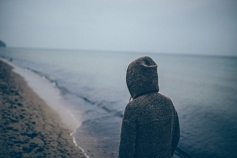 person-692159_640