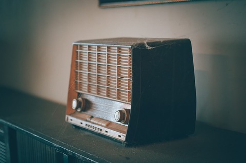 antiques-4274016_640