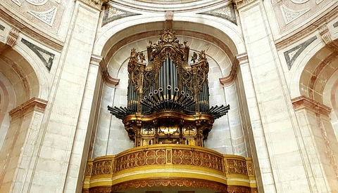 church-organ-3401780_640