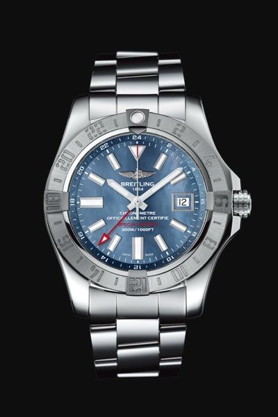 AVENGER II GMT BLUE MOTHER-OF-PEARL