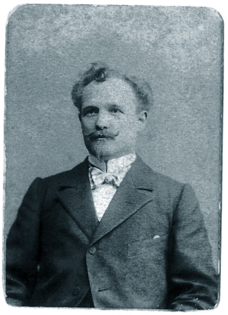1884_leon_breitling_1844_01-10-20-742x1024