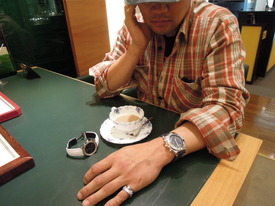 謎の男さん
