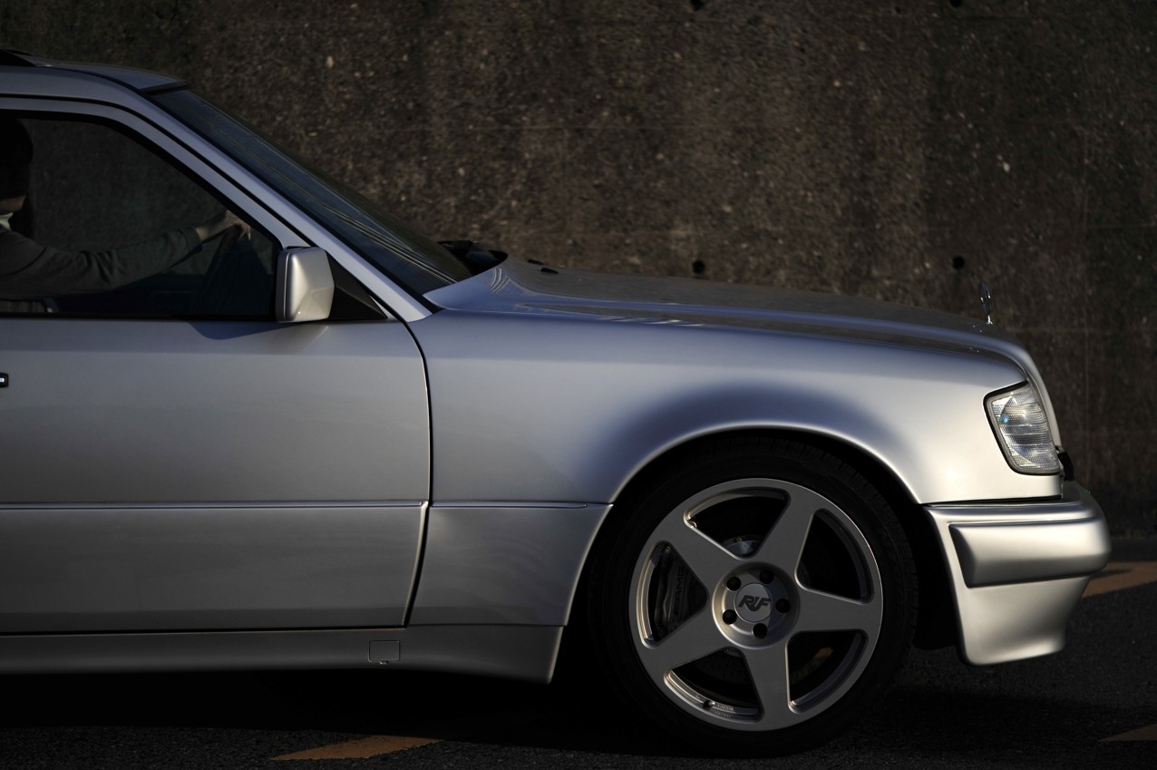 AMG E320T-3,6 WIDE WAGONの魅力。 AMG初の量産エンジン M104型DOHC 3 