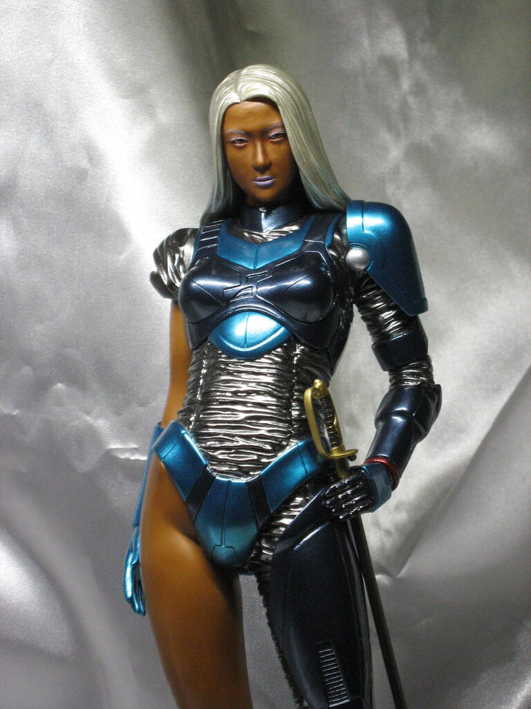 サイボーグ女コスプレフィギュア 1/6scale. 組立てキット