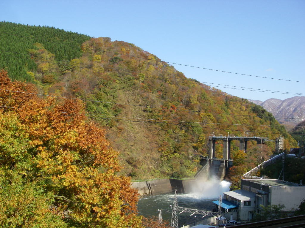 サイクリング160kmで紅葉見物 山形県小国町赤芝峡は凄かった シーバス電脳日誌 ロードバイクでサイクリングも サイクリング160kmで紅葉見物 山形県小国町赤芝峡は凄かった シーバス電脳日誌 ロードバイクでサイクリングも