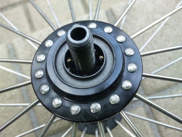 クロスバイクのリム、ハブ前後 ロードバイク 前後ハブグリスアップ リムフラップ交換 タイヤ交換