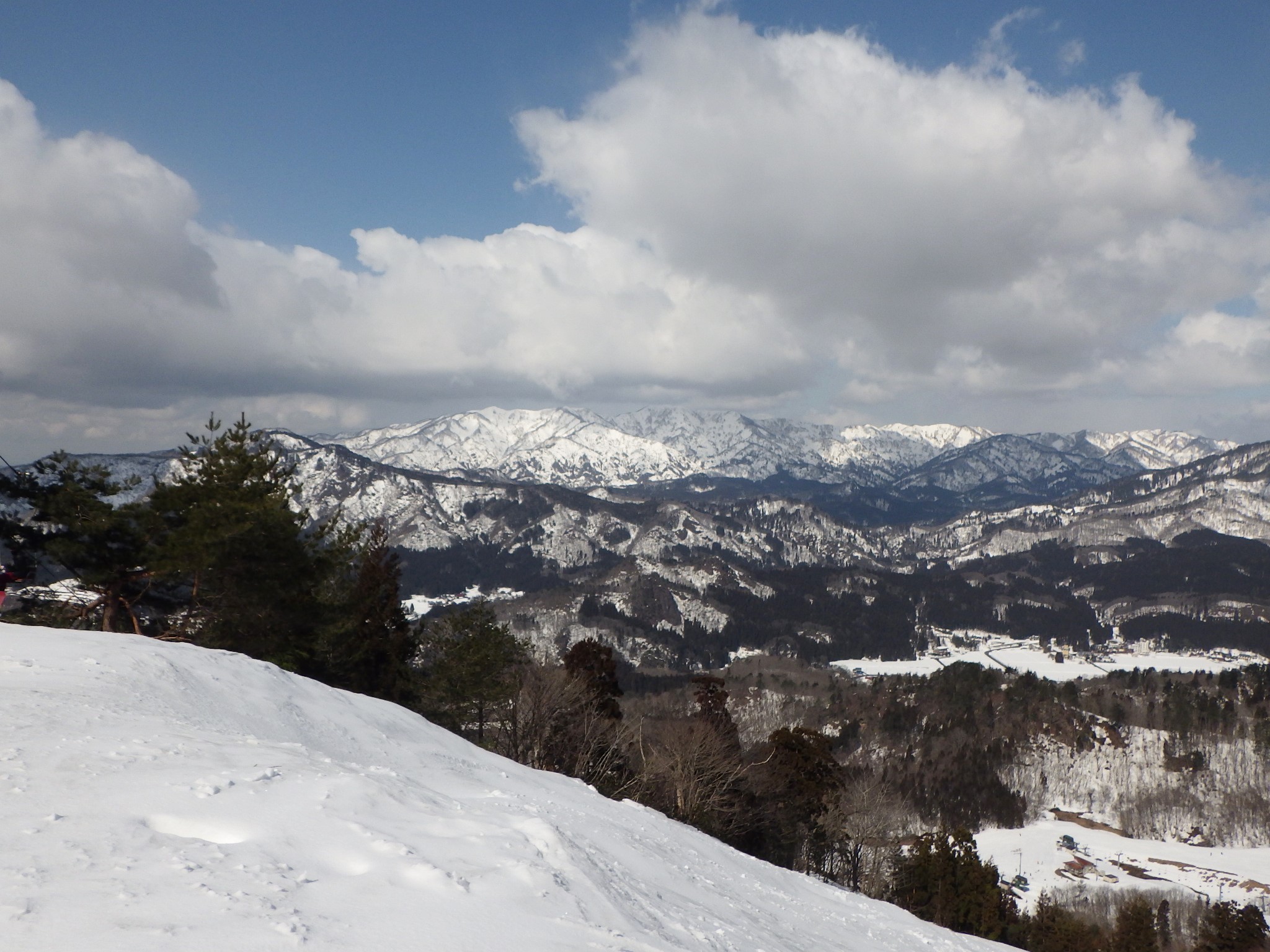 三川 温泉 スキー 場