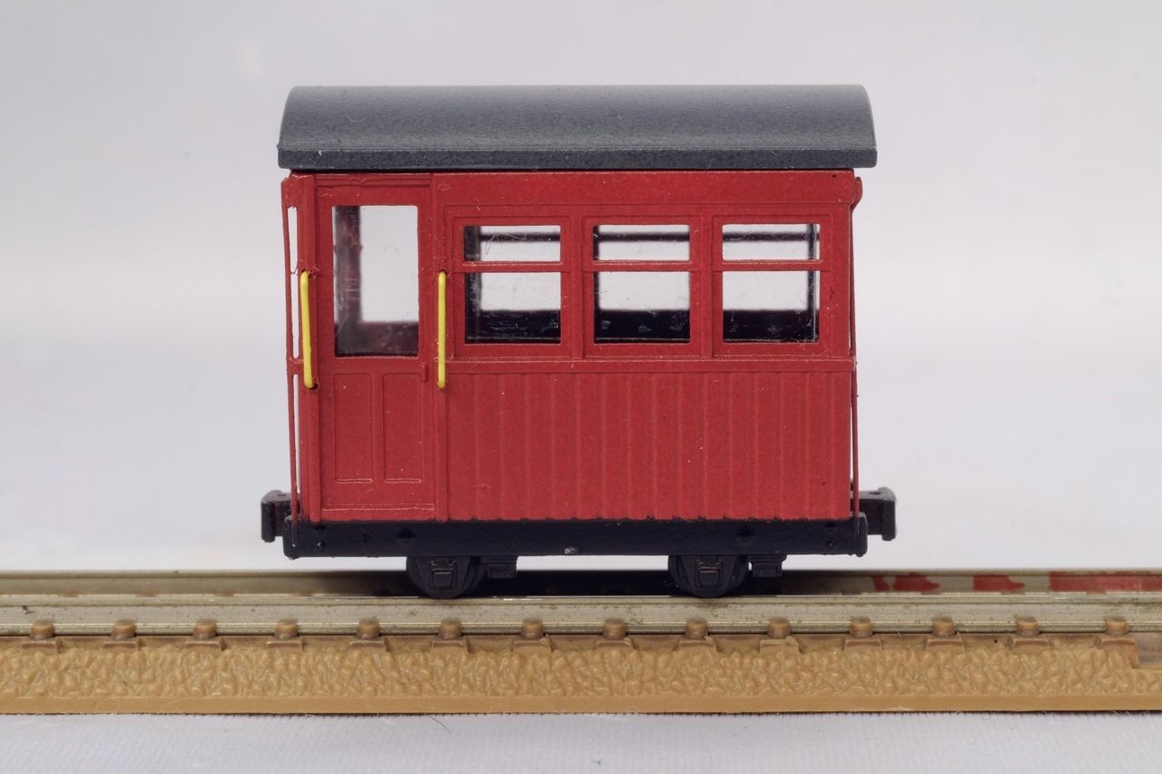 モデルワーゲンHOナロー1⁄87 9mm 木曽の連絡員室付大型B型客車No.3