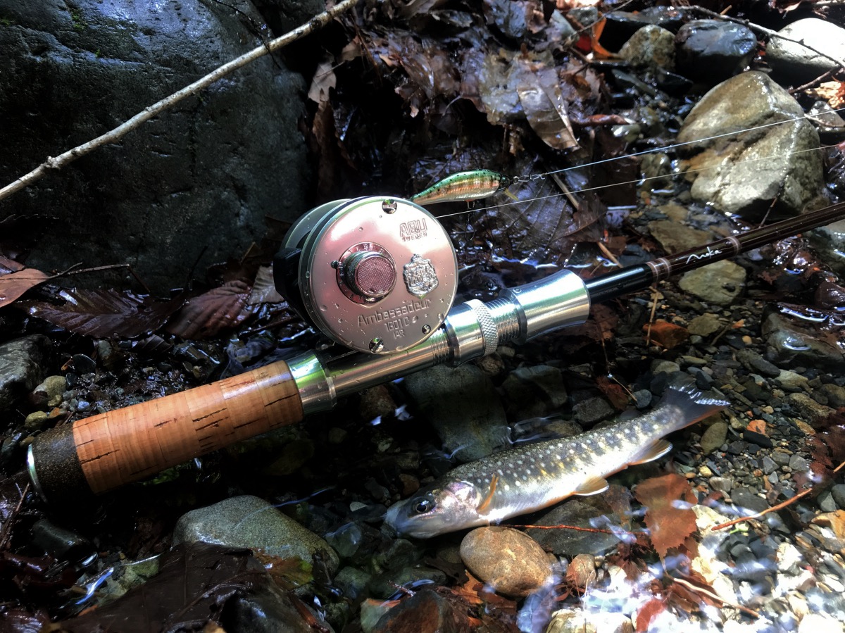 UOKAROD 最新 魚香竿 リバースグリップ