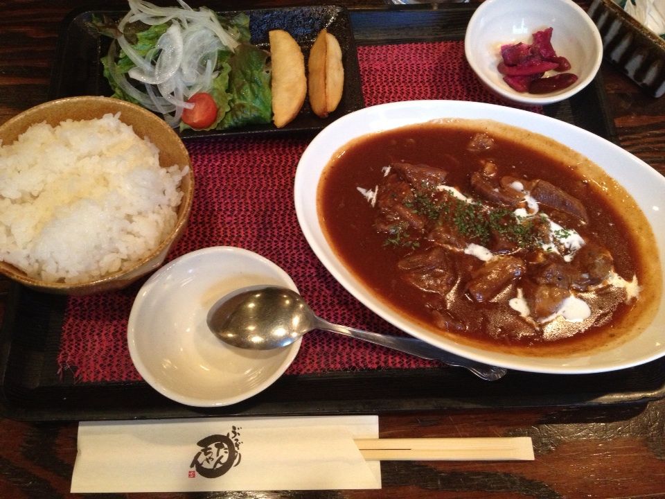 ひさしぶりのタンシチュー ぶつぎりたんちゃん 高松市美容室kokomo ココモ キーコのblog