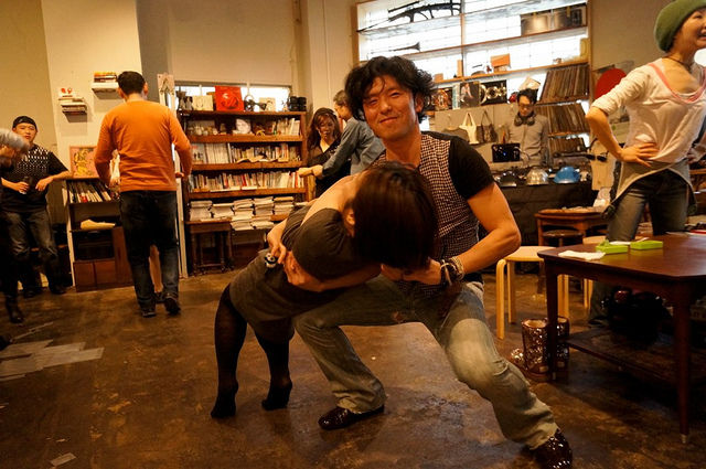 Åìµþ¥«¥Õ¥§¡¦¥µ¥ë¥µTakashi&Ann
