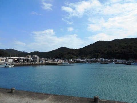 ２３番への道（初海）