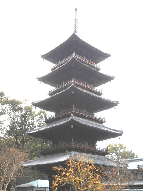 70番本山寺五重塔