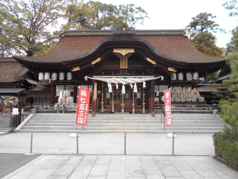 田村神社神殿