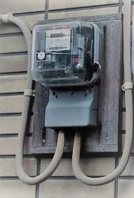 アナログ電気メーター