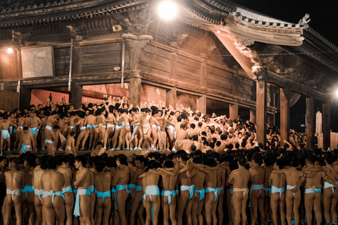 西大寺裸祭り