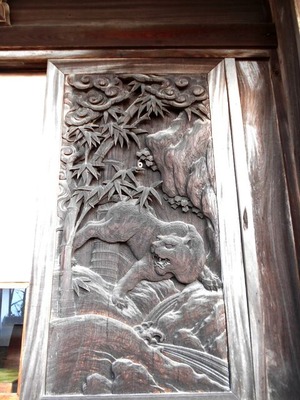 別格15番箸蔵寺（とら彫刻）