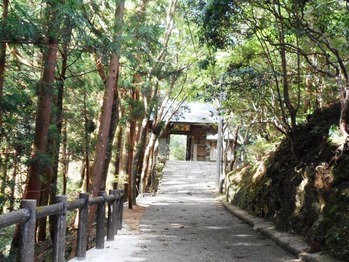 第２０番鶴林寺参道