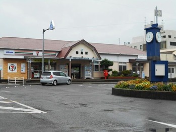 １１番への道（鴨島駅）