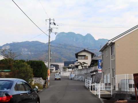 85への道(五剣山)