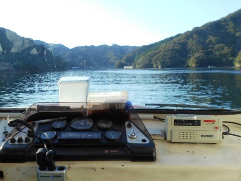 ３７番への道（浦の内湾２）