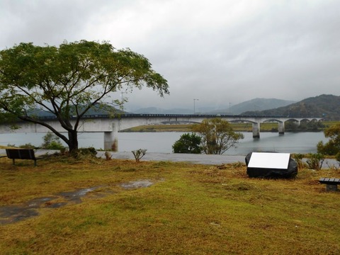 ３８番への道（）四万十大橋）