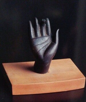 香薬師像の右手