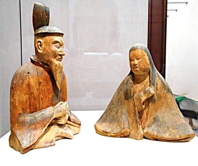 男女神坐像